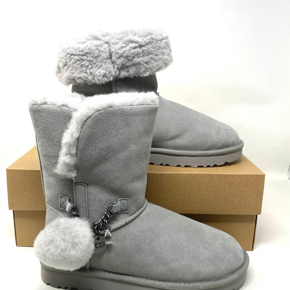 UGG Women's Size 1118983-SEL CLASSIC SHORT CHARM Boot Crystal Pendant Gray Suede - Picture 7 of 9